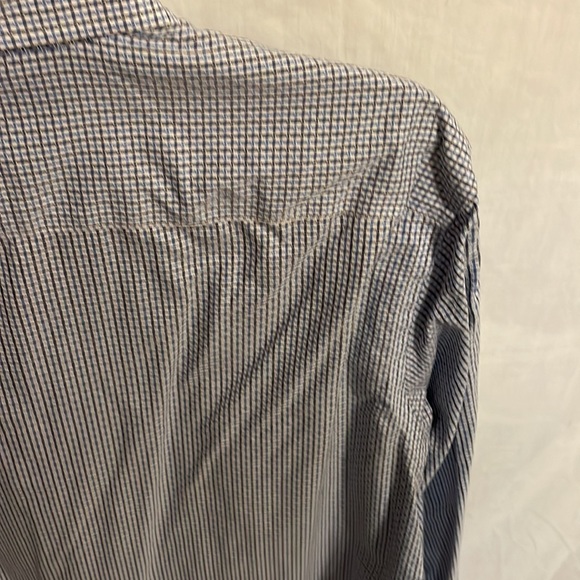 Egara Men’s Blue Striped Light Searsucker Button Up Dress Shirt Size Large Slim - Picture 9 of 12